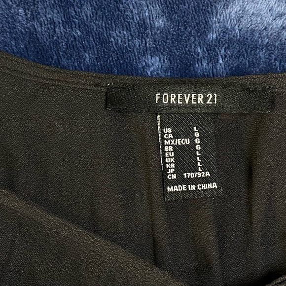 Flowy Black Long Sleeve Top - Picture 5 of 5